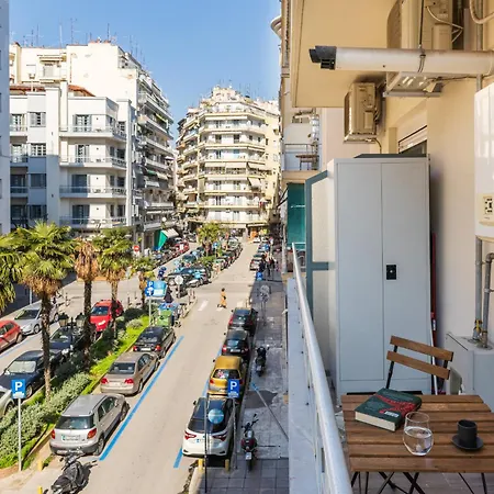 Appartement Tropical & Faces By Nest à Thessalonique Extérieur photo